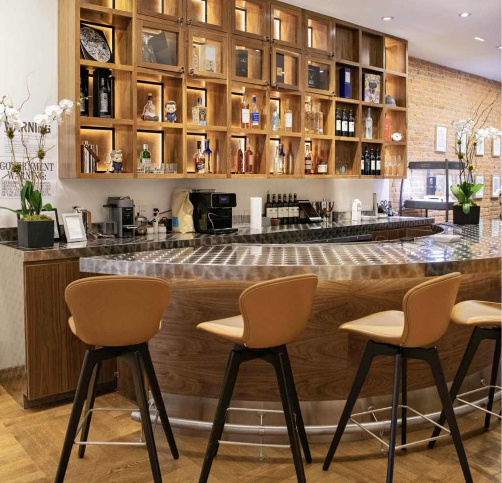 Discover the Cozy and Elegant New York Maison of F.P. Journe in SoHo